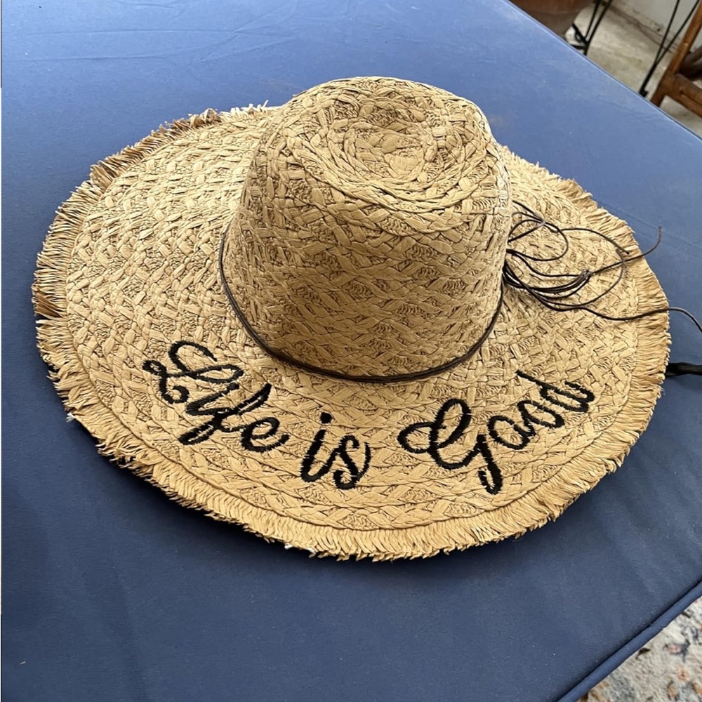 Life Is Good wide brim Sun Hat